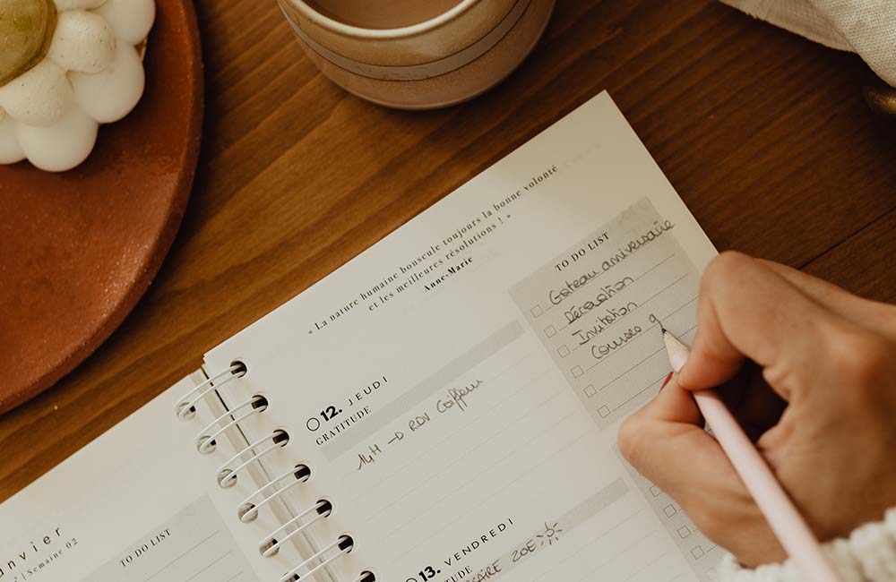 MyblueprintVF - Planner 2024 Rewrite Your Story interieur vue hebdomadaire page Agenda Rêves Développement Personnel Slow Living