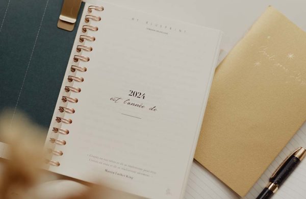 MyblueprintVF - Planner 2024 Rewrite Your Story interieur welcome Agenda Rêves Développement Personnel Slow Living